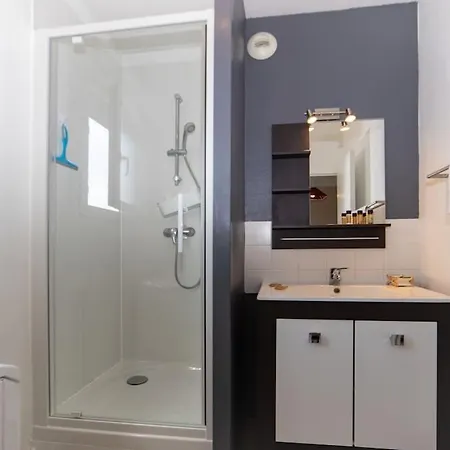 Le Monjuzet - Joli T2 Avec Petite Terrasse Confort, Proche Du Centre Apartmán